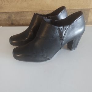 Clarks booties